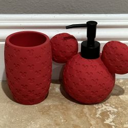 Mickey Mouse Red Bath Accessories