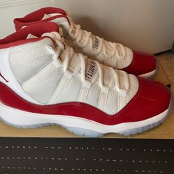 Jordan 11s 