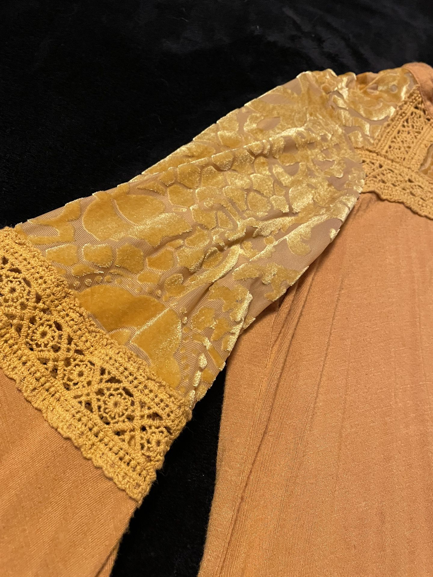 Cocomo Mustard/Yellow/Gold Swing Tunic w/ lace & velvet detail