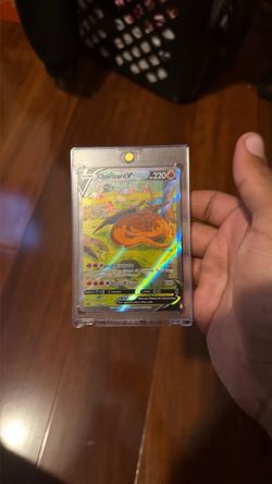 Charizard V