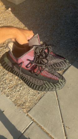 Yeezy 350 V2 yechiel