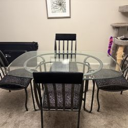 Dining Table & Chairs