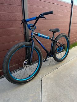 SE OM Duro XL 27.5+ Black Sparkle