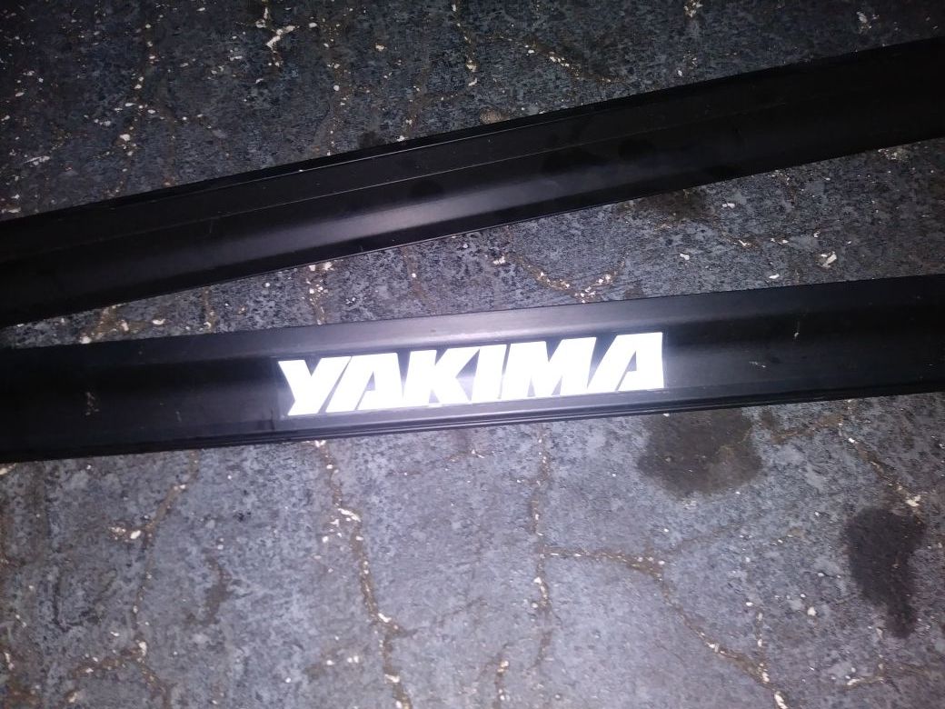 Yakima bike rack for car hood