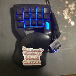 Razor keypad