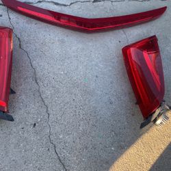 Tail Light Cadillac 2013-2017