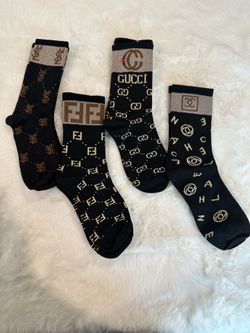 4 Pairs of Socks