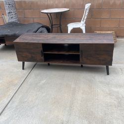 55” TV Stand 