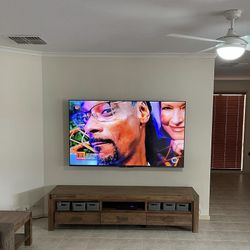 We Mount TVs 📺