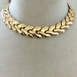 Vintage Gold Tone Chunky Link Statement Necklace Collar Style