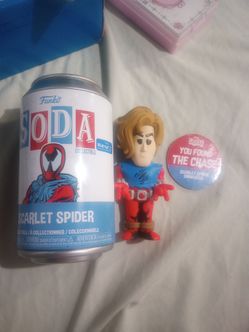 scarlet spider funko chase figure
