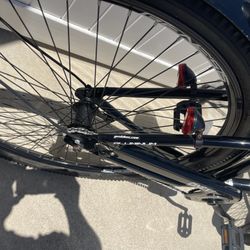 Like NEW (2 Miles On Bike Max!) Ones 29” Beach Cruiser