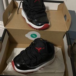 Jordan 11s 