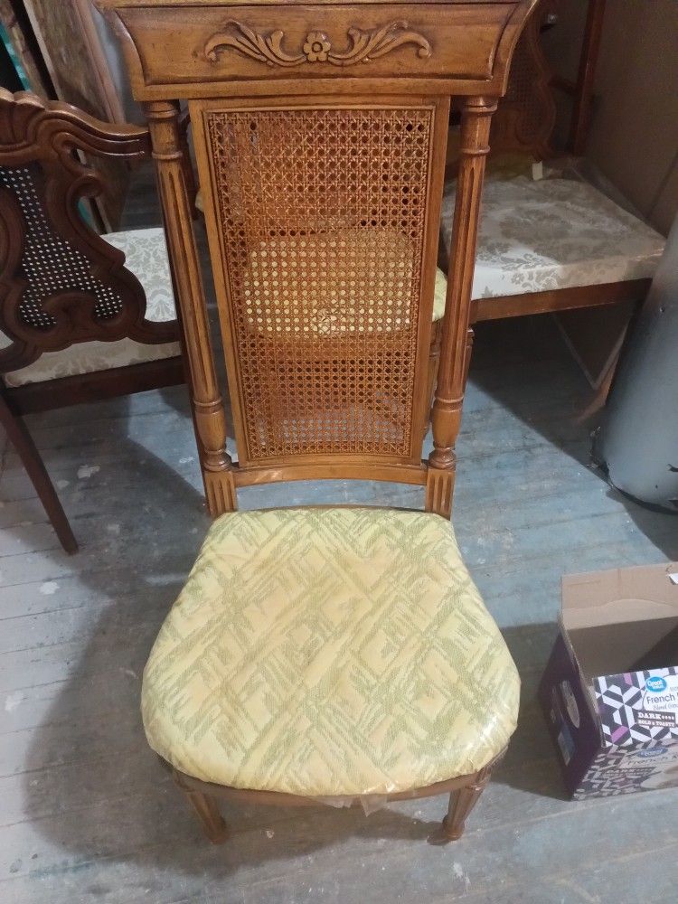 DONT MISS THESE!! Vintage dining Chairs ca. 1955