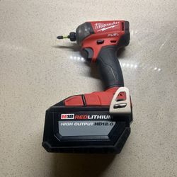 Milwaukee Drill With Battery 