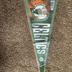 NBA Boston Celtics Vintage Collectible Pennant