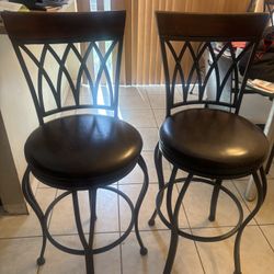 2 Stylish Bar Stools - Metal Frame with Cushioned Seats