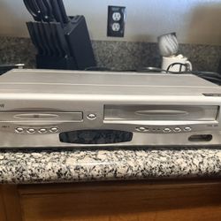 Emerson DVD/ VHS 