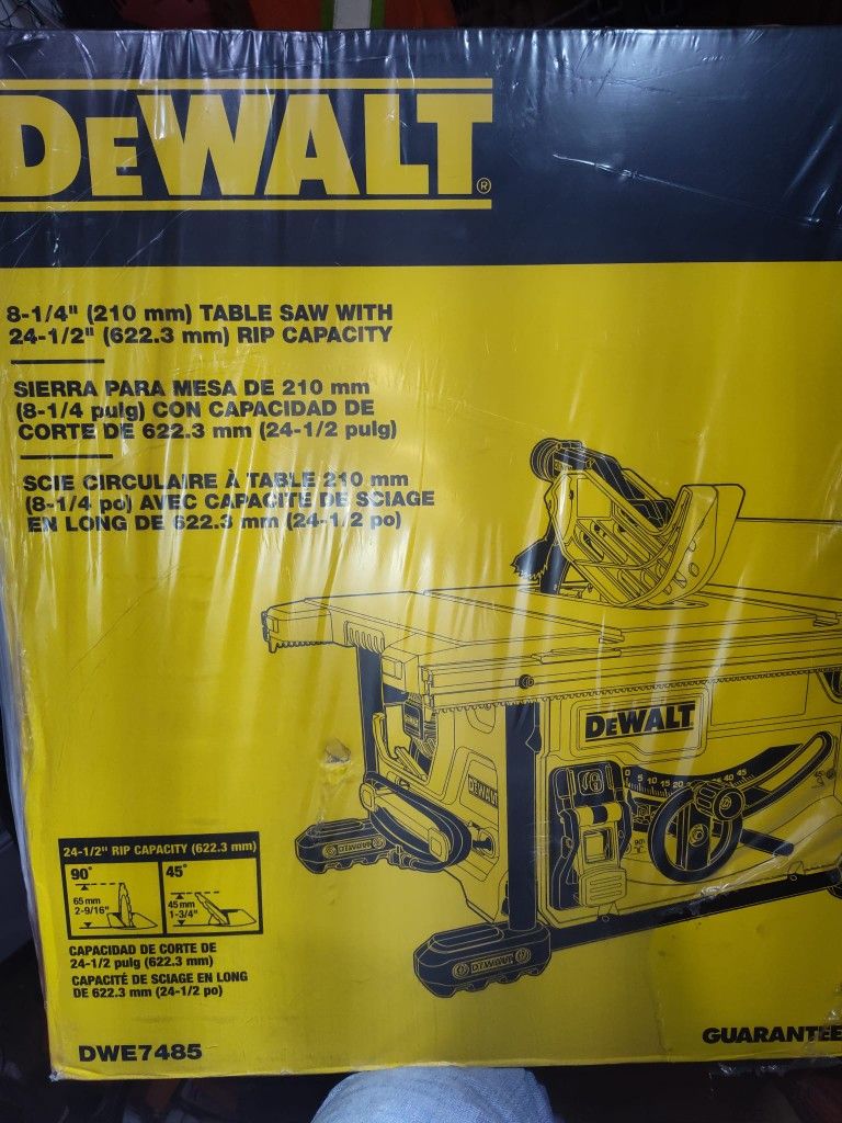 Dewalt Table Saw 8 1/4 BRAND NEW