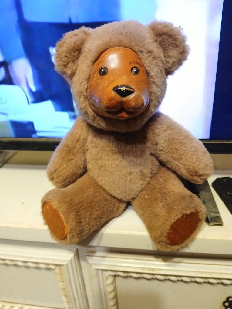Brown Vintage Bear 