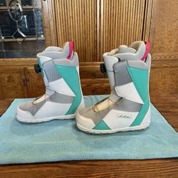 DC Women’s Search Snowboard Boots Size 7