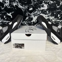 NEW 9.5 Men Jordan 4 White Thunder FQ8138-001