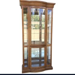 Vintage Curio Cabinet Curved Free Standing Excellent Condition