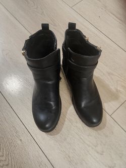 Botas