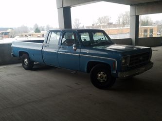 1976 Chevy Scottsdale truck
