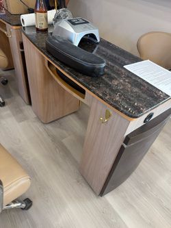 Manicure Nail Desk, Granite Top w/ Vent, 40x18x30, Fair