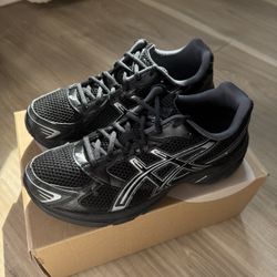 ASICS Gel 1130 Black Pure Silver Size 8.5 (Gently Worn)