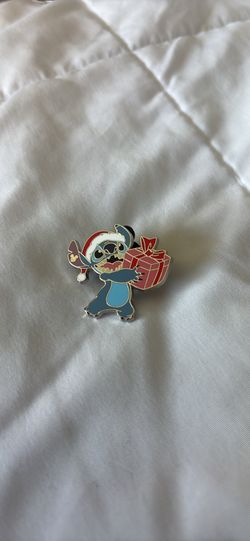Disney Stitch Chaser Pin