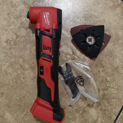 Milwaukee Oscillating multi tool (TOOL ONLY)