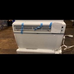 24,500 BTU LG AIR CONDITIONER