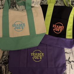 Trader Joe’s Mini Totes *15 ea