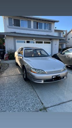 1996 Lexus ES 300
