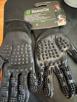 New Medium Hands on Dog Grooming Gloves