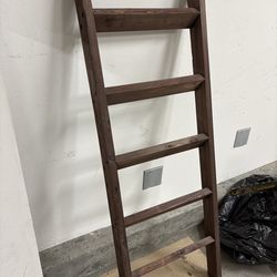 Blanket Ladder storage rack