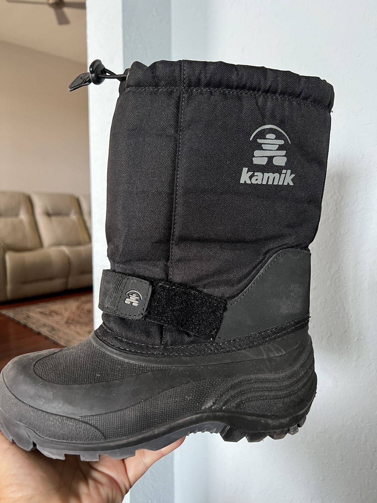 Kids Snow Boots Size 4