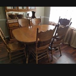 Dining Set Solid Oak w 8 chairs