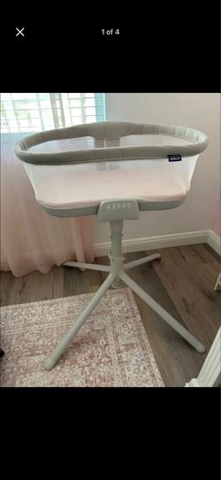 Halo Bassinet ( used maybe for couple weeks)
