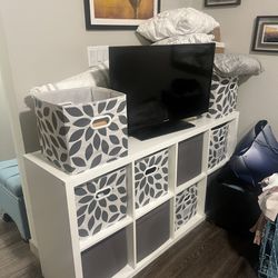 White Dresser With Storage Holders Boxes 