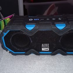 Altec Lancing Mini Life Jacket Speaker