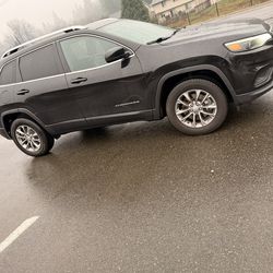 2019 Jeep Cherokee