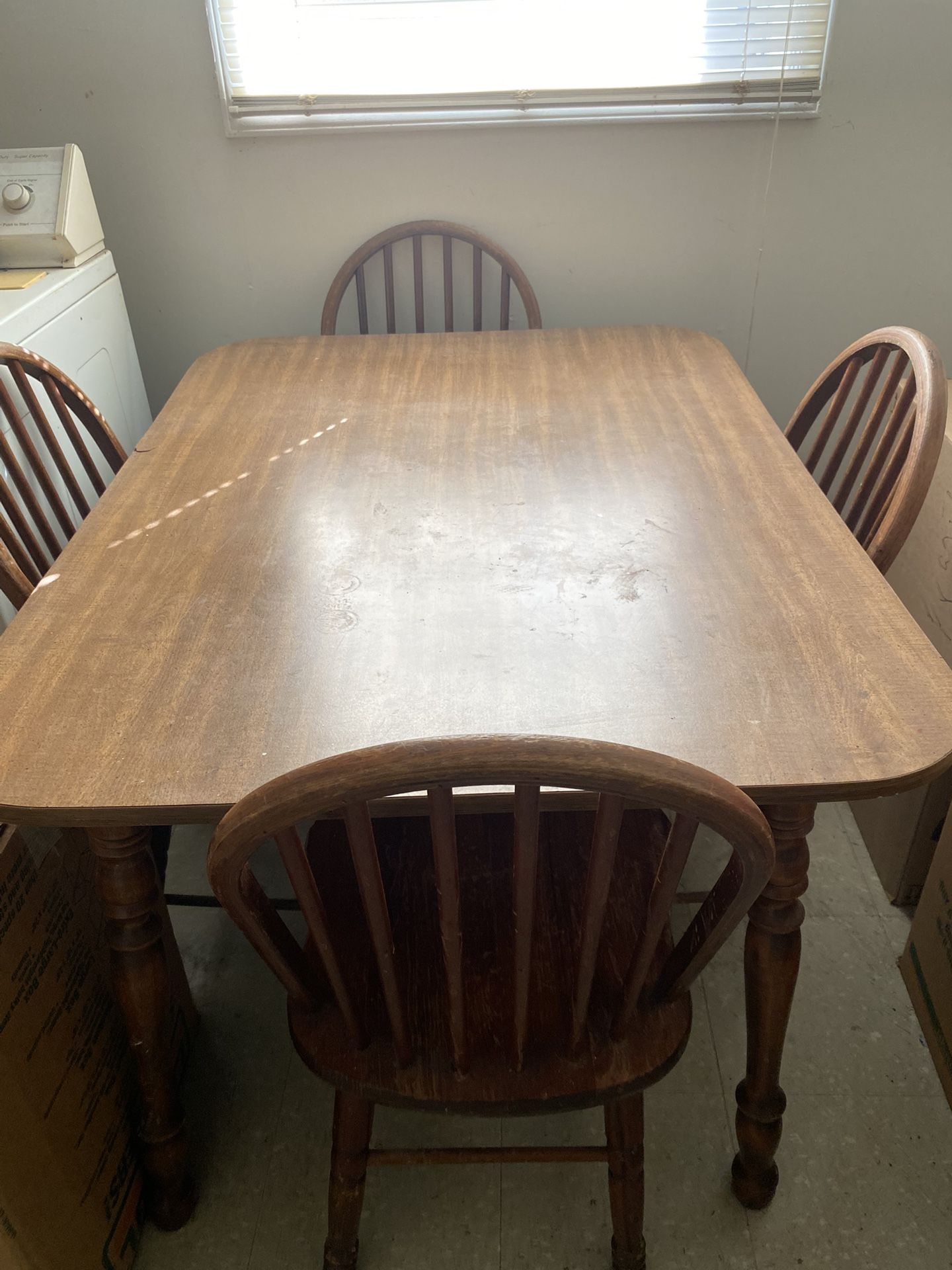 Table And four Chairs 