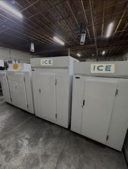 New Ice bag Freezer