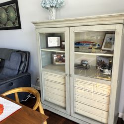 Paula Deen Cabinet