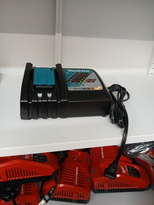 Makita New Charger