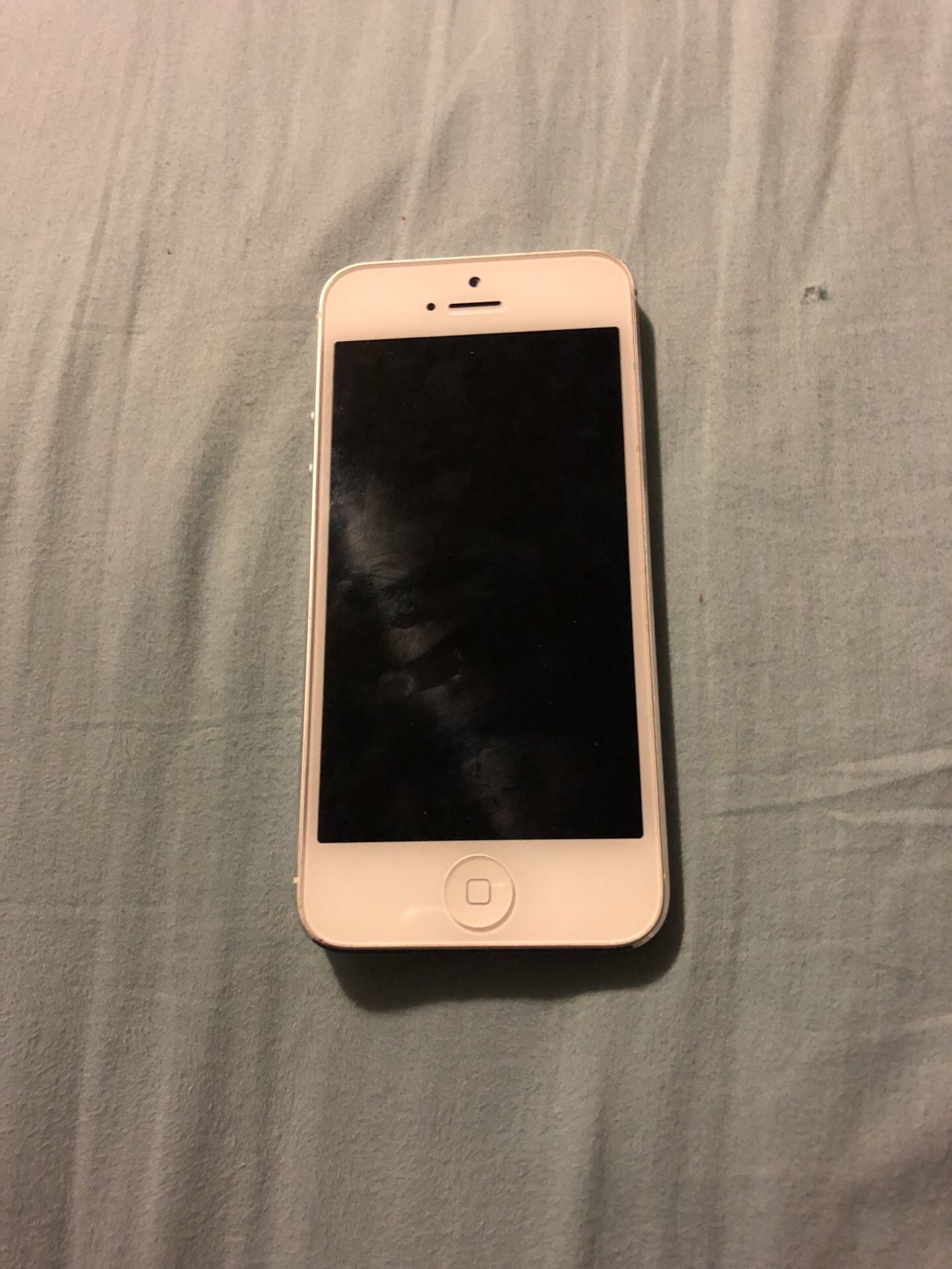 iPhone 5 FOR PARTS
