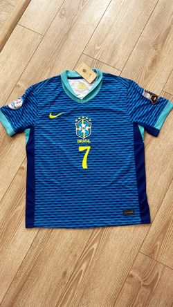 Brazil #7 Vini Jr. Soccer Jersey – New with Tags Size: M,L,XL